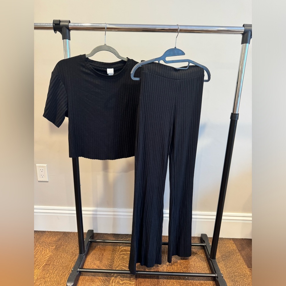 H&M Ribbed Matching Set